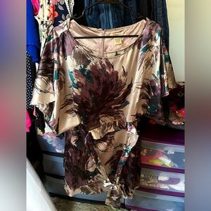 Vertigo Paris business casual dress